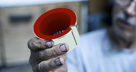 容易磨損，導致卡軸